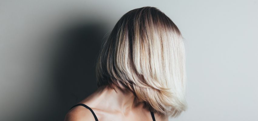 Styling an Italian bob offers a blend of versatility and elegance. It allows a myriad of looks, from casual to sophisticated.